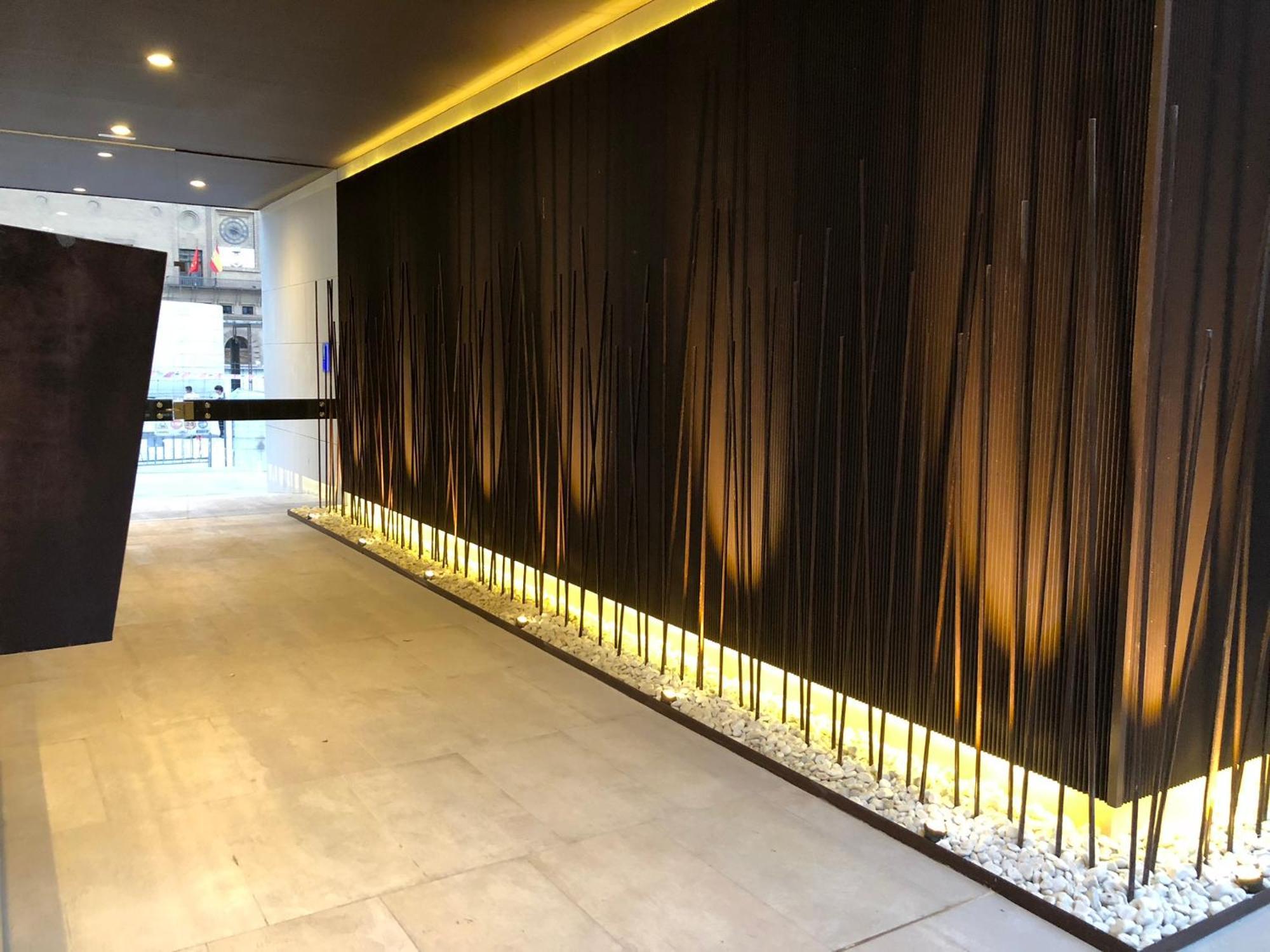 Apartamenticos Plaza Del Pilar I Zaragoza Bagian luar foto